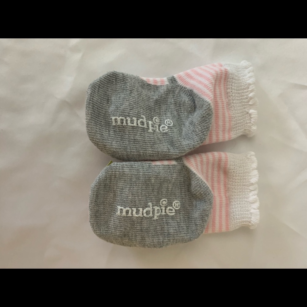 Purete du Bebe baby romper & socks. Size 6 M - Picture 12 of 12